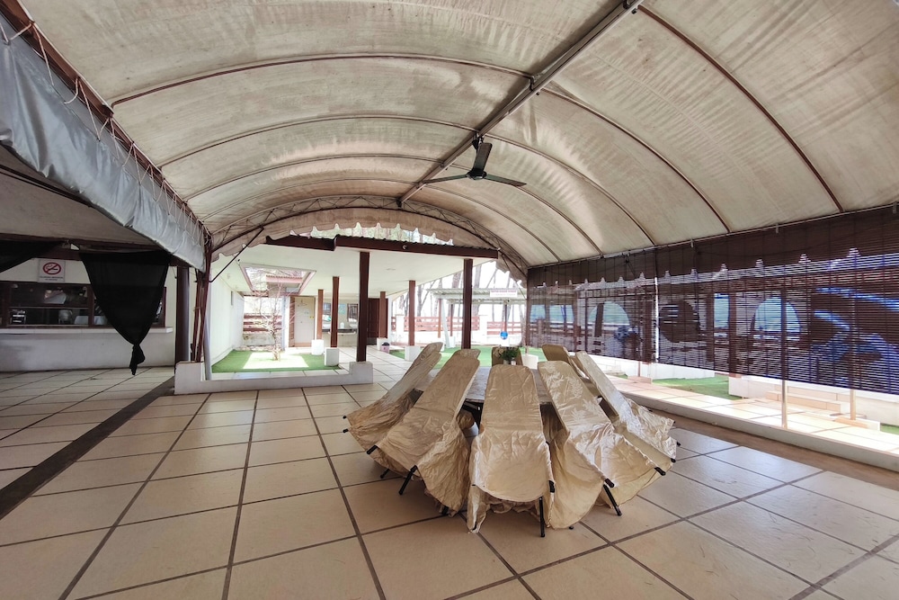 Al Safina Kijal Beach Resort & Restaurant 21/47