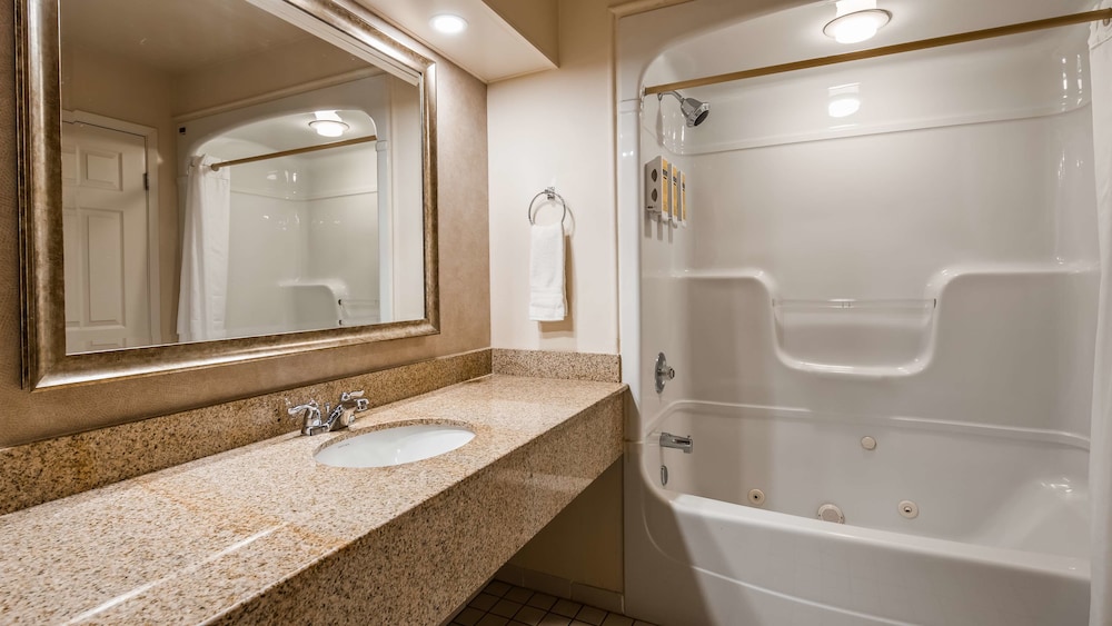 Best Western Plus Cairn Croft Hotel 7/32