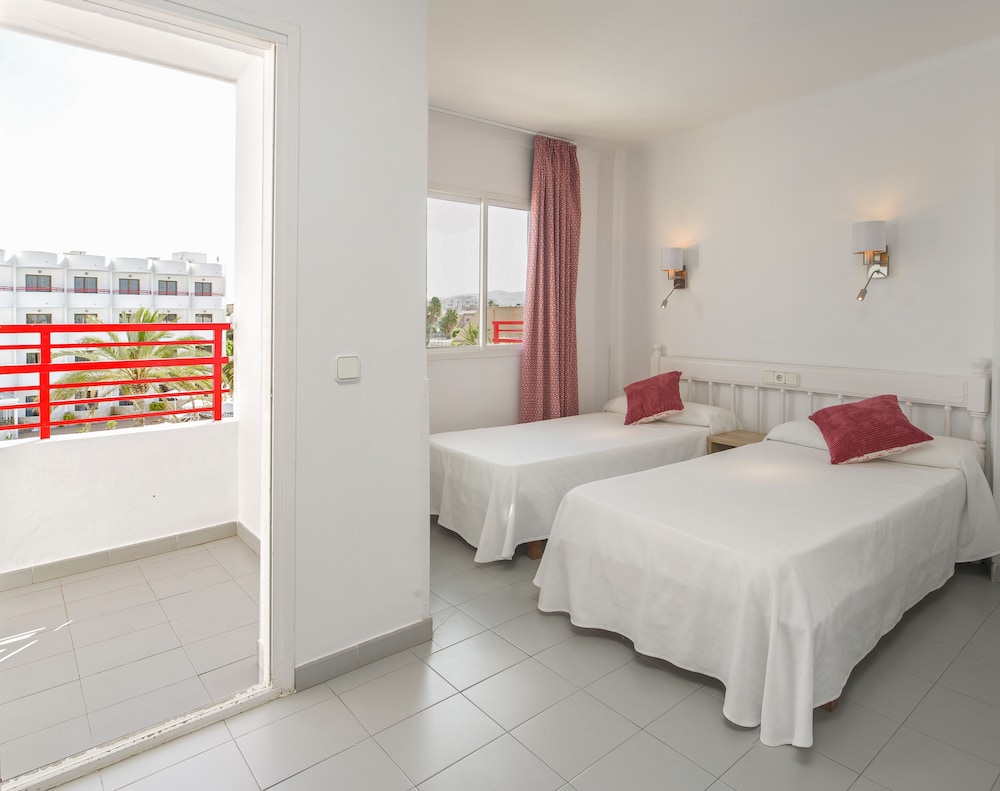 استوديو بشرفة، Coral Star Apartments 4/10