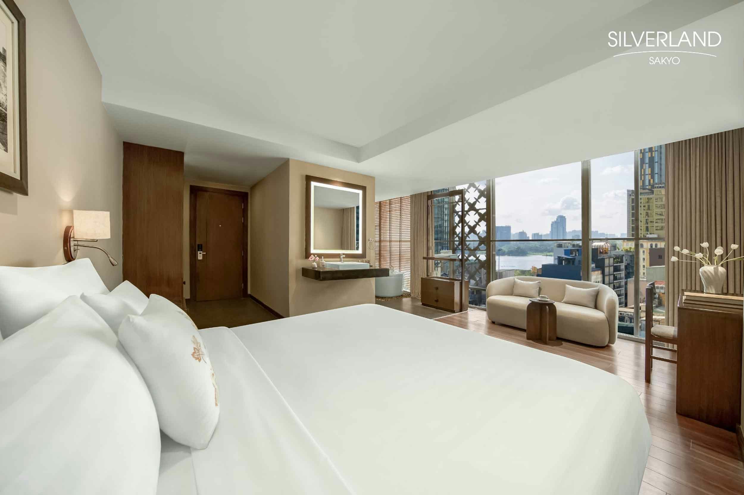 Silverland Sakyo Hotel 24/82
