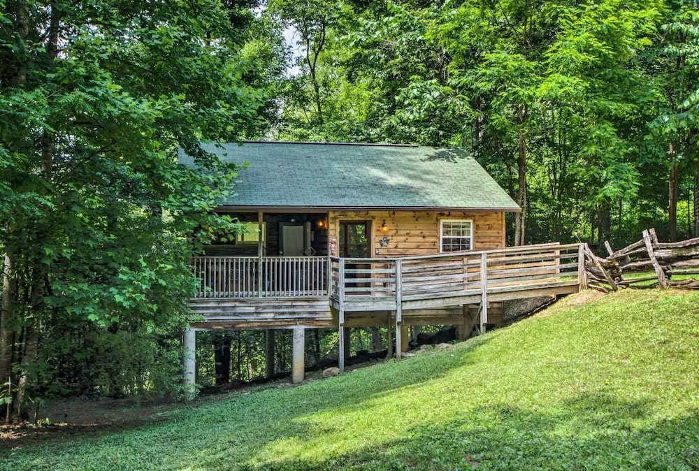 Nantahala Cabins 45/50