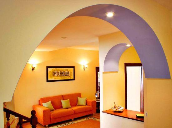 Hotel Las Vinas 13/19
