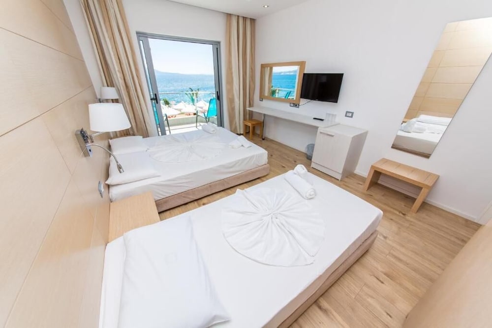 Hotel Saranda Palace 31/70