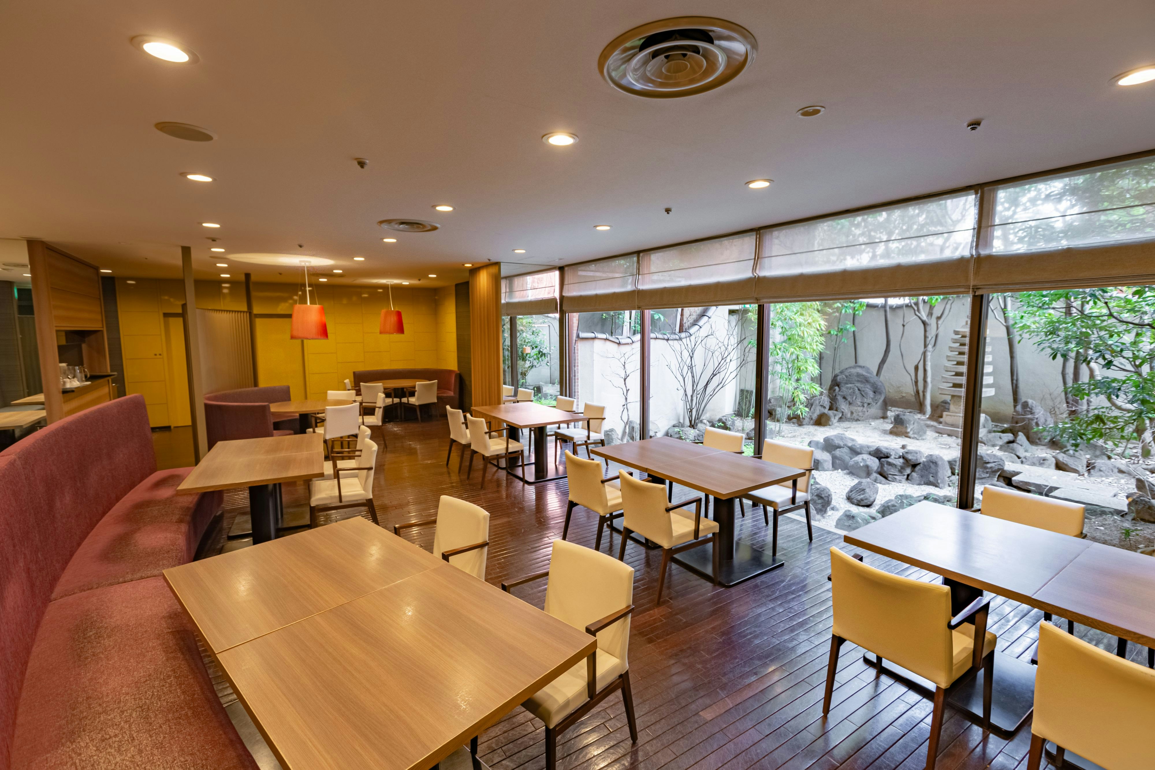 Ana Crowne Plaza Hotel Hiroshima 62/76