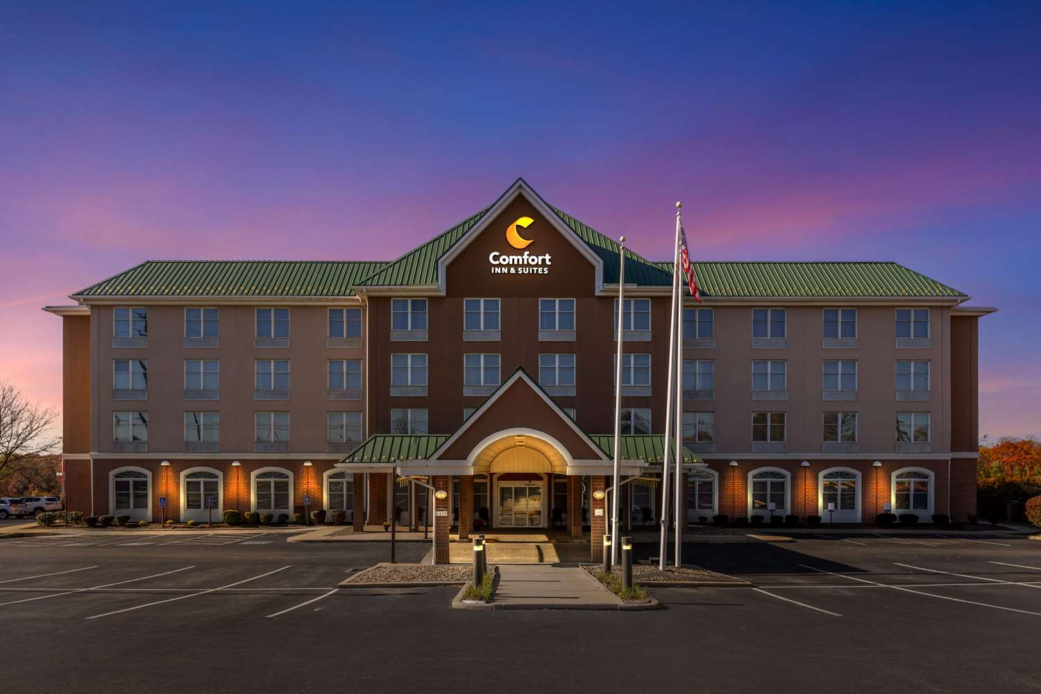 Comfort Inn & Suites Cuyahoga Falls - Akron 11/13