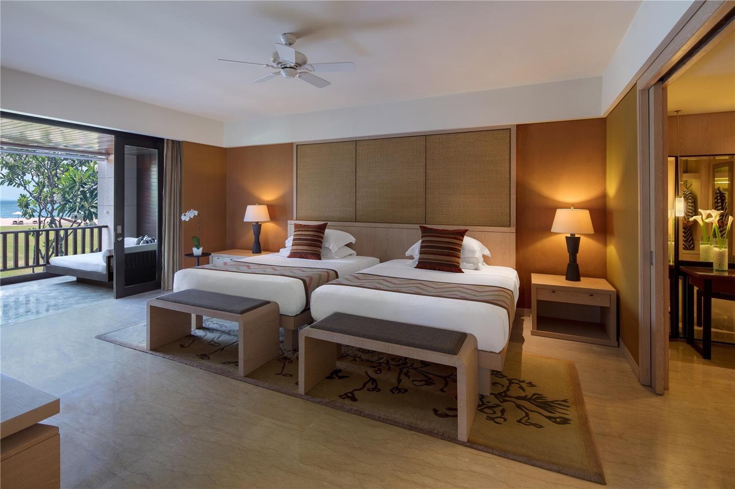 Ocean, Suite, Twin Beds