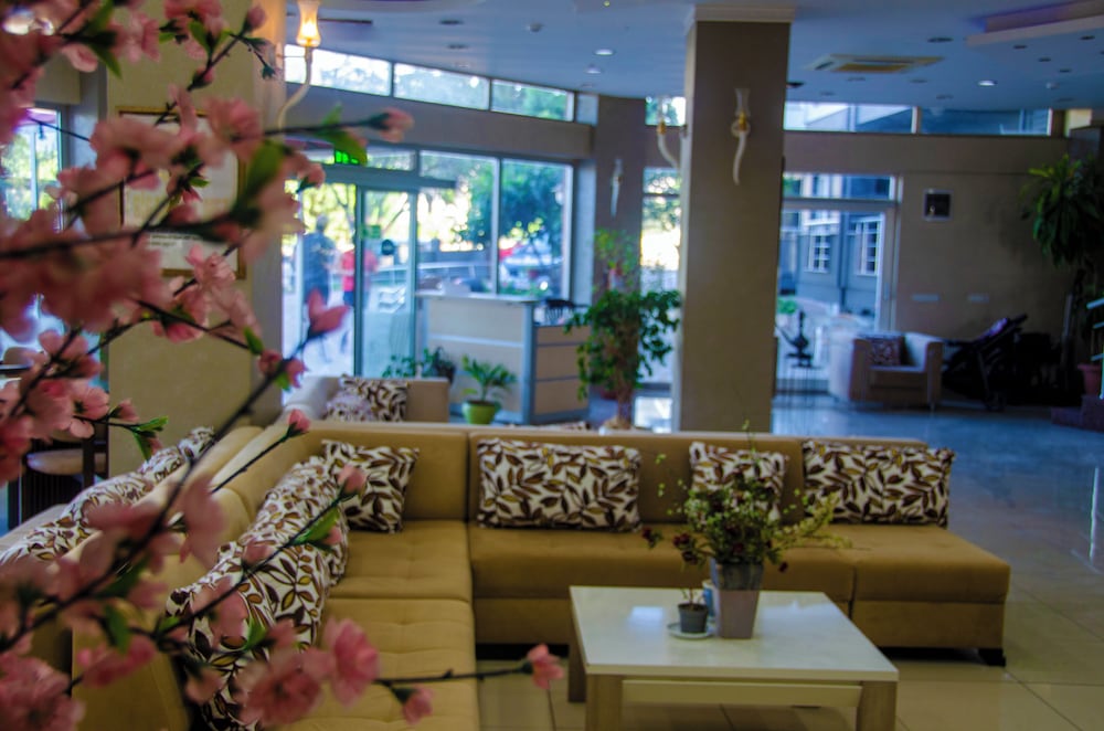 Hotel Zileli 48/71