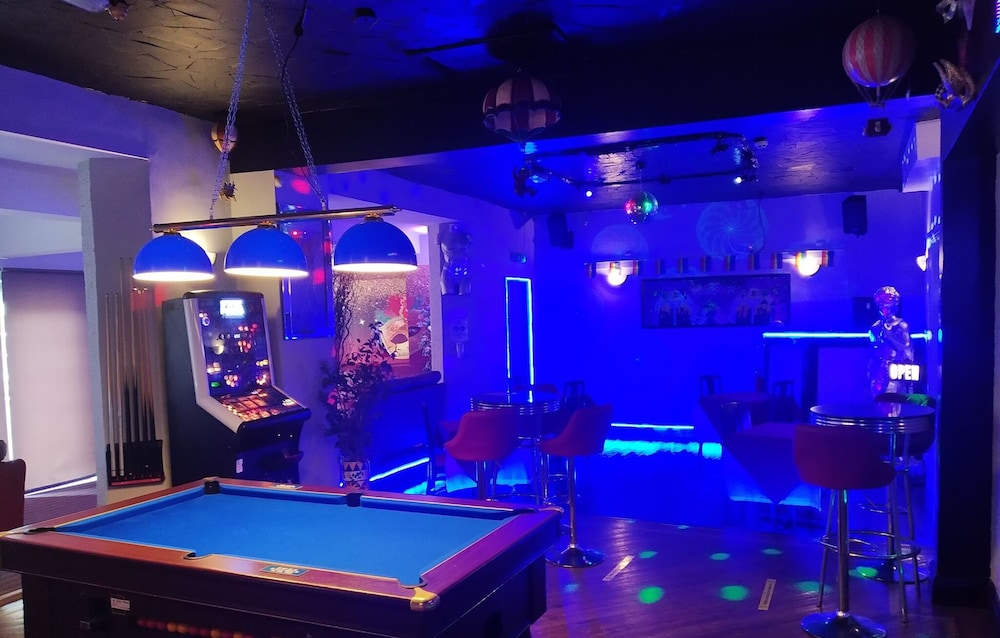 The Mardi Gras Guest Accommodation 45/47