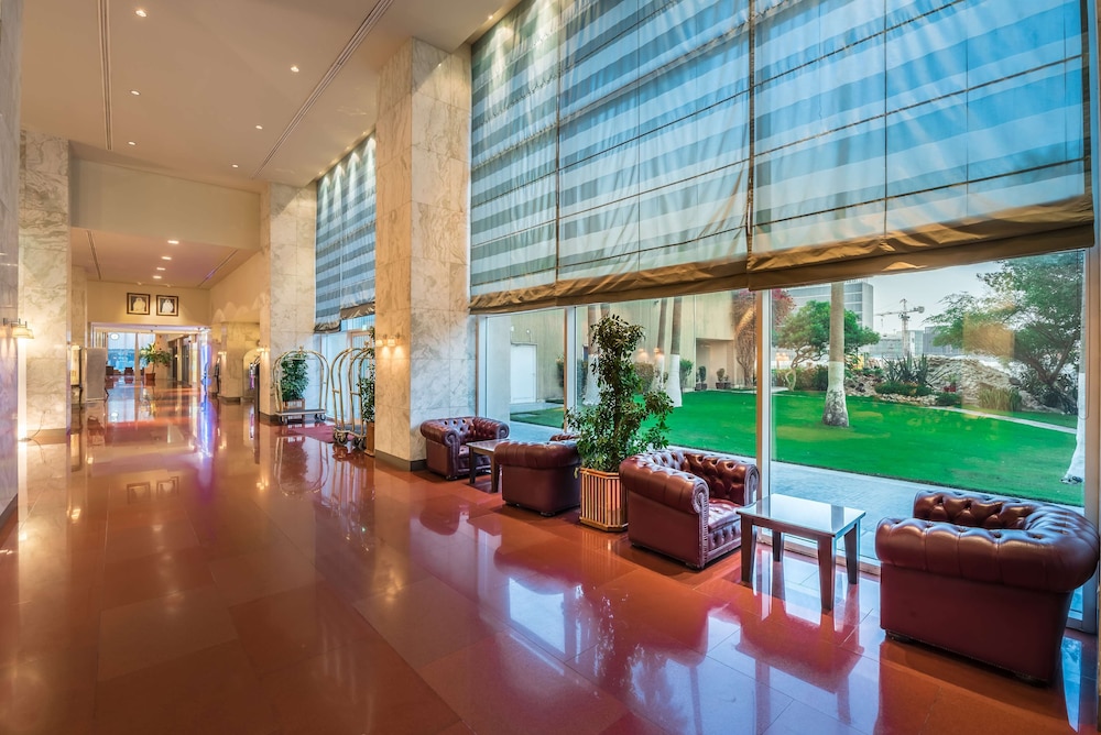 Radisson Blu Hotel Doha 53/65