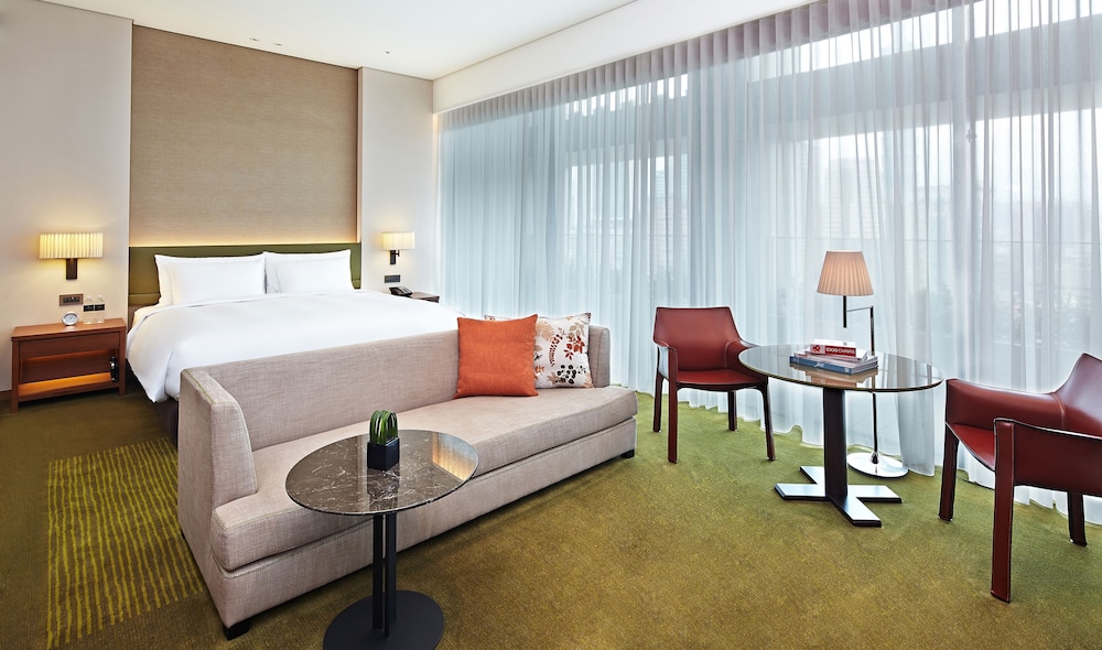 Eslite Hotel 22/66