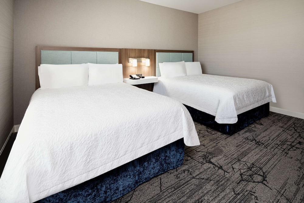 Hampton Inn Suites Gilroy Ca 18/45