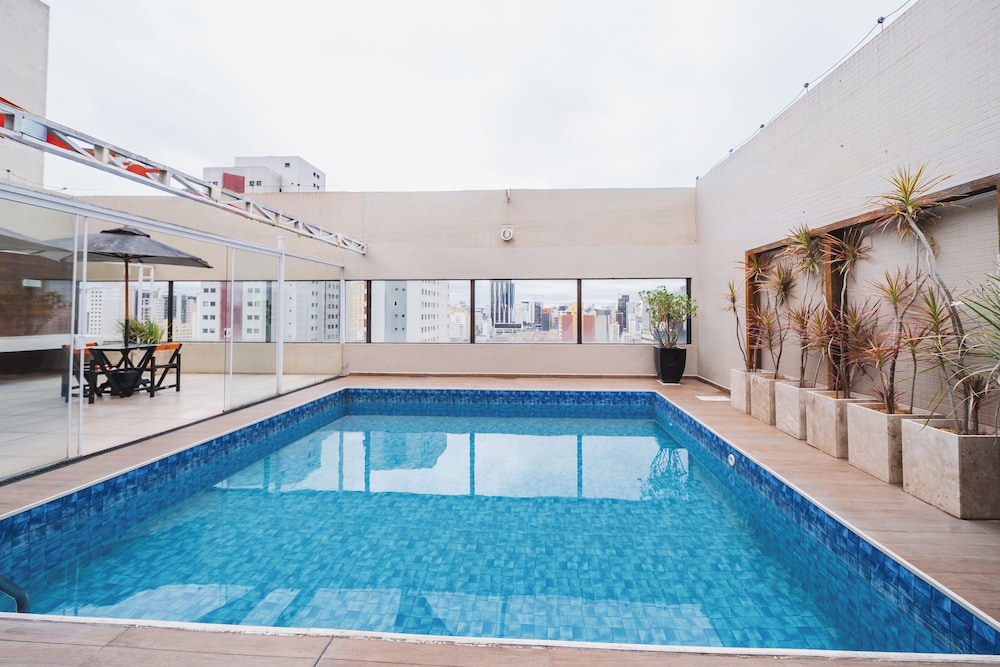 Hotel Victoria Villa Curitiba By Nacional Inn 121/146