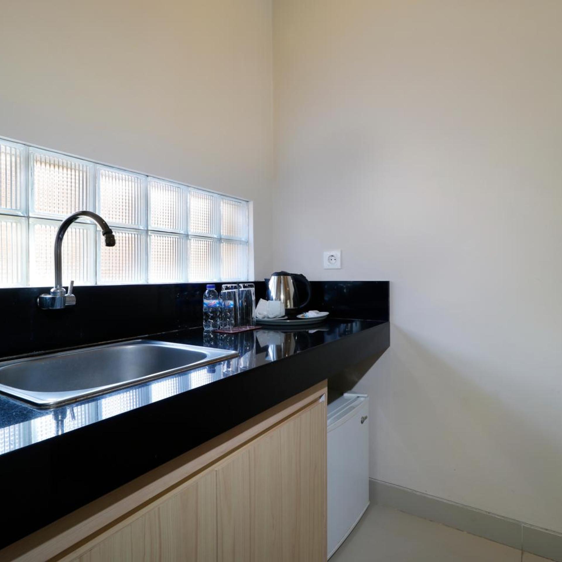 Sari, Double Bed, Pool View، Vansari Hotel 6/6