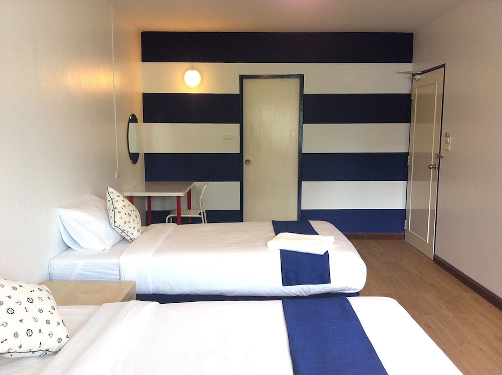 Nautical Home Bed & Breakfast Khaolak 8/68