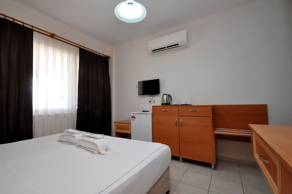 Lale Otel 6/26