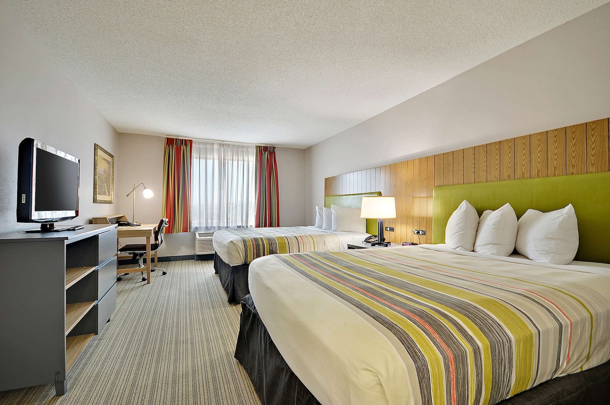 ROOM, 2 QUEEN BEDS, ACCESSIBLE