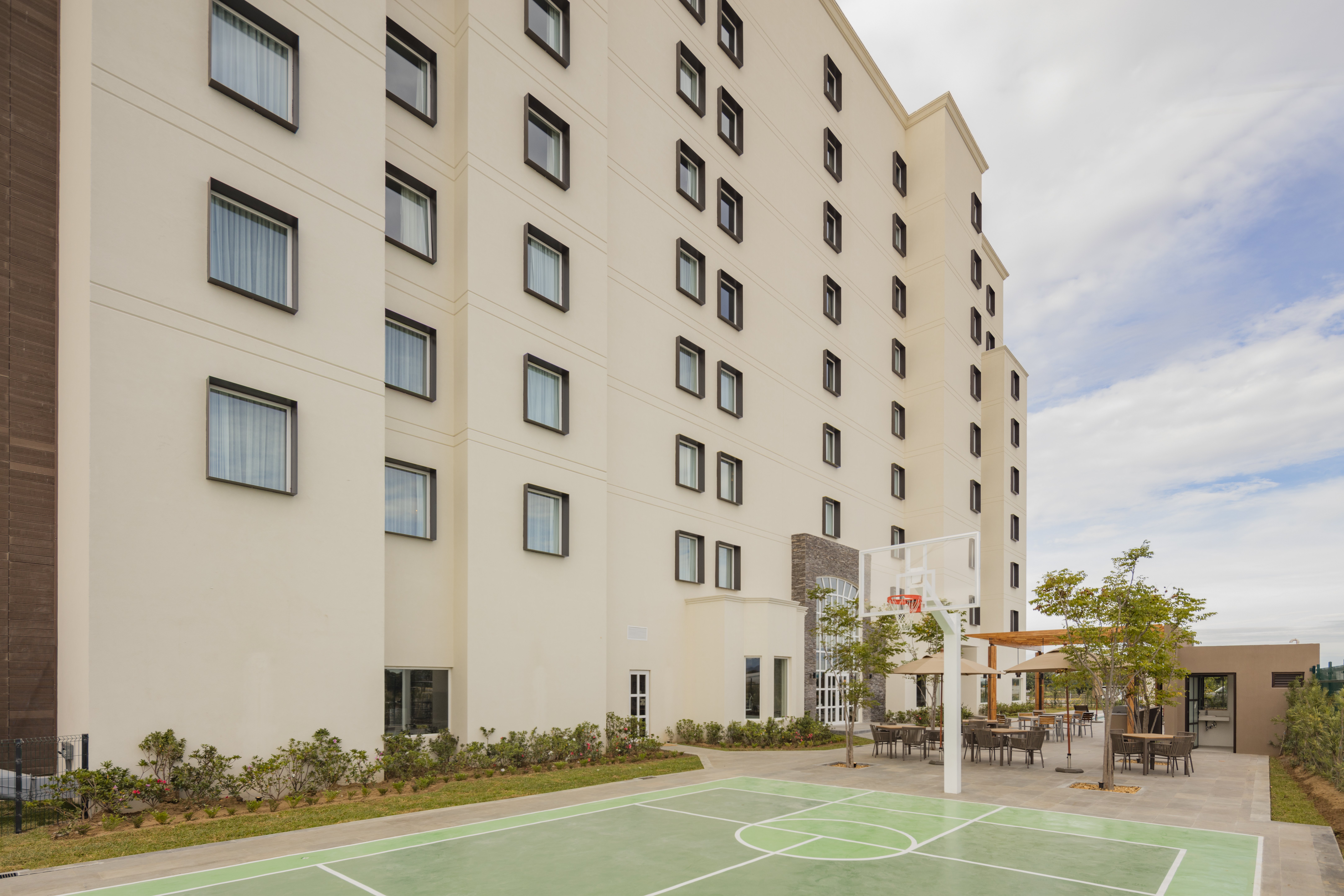 Staybridge Suites Irapuato 4/36