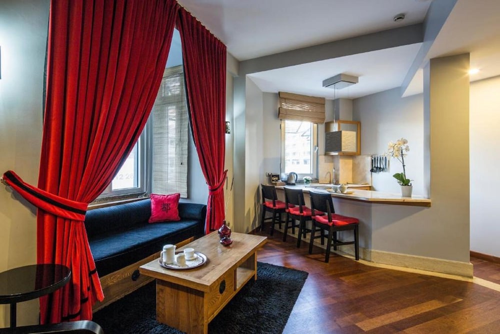 Taxim Suites Residences Istanbul 49/69