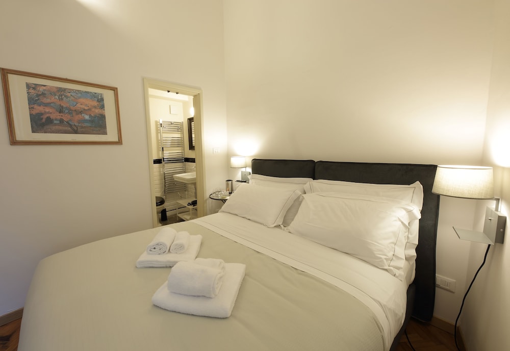 STANDARD, DOUBLE BED
