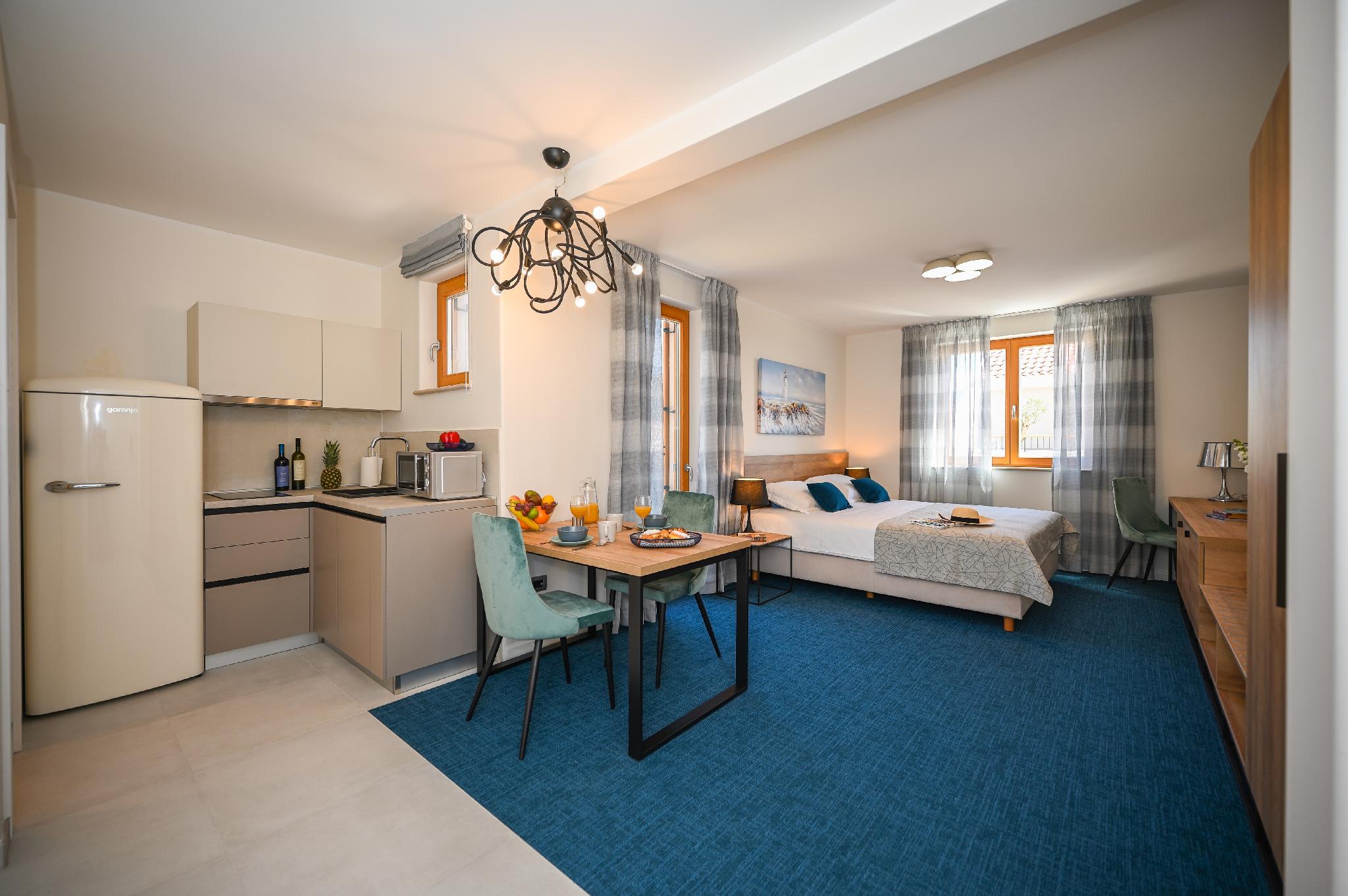 Studio, Apartment, Balcony