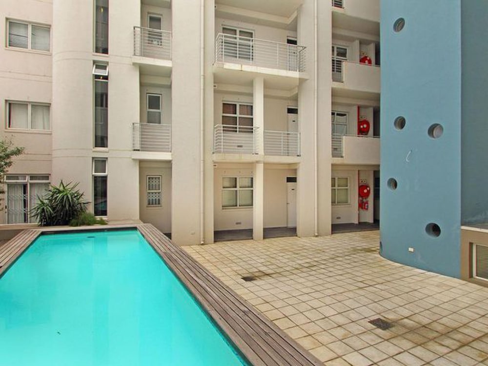 Itc Hospitality Group Two Bedrooms Canterbury Suites Building 写真2