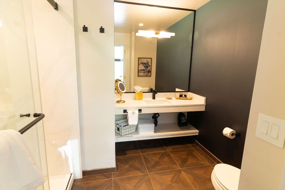 The Exchange Sacramento, Curio Collection by Hilton 25/48