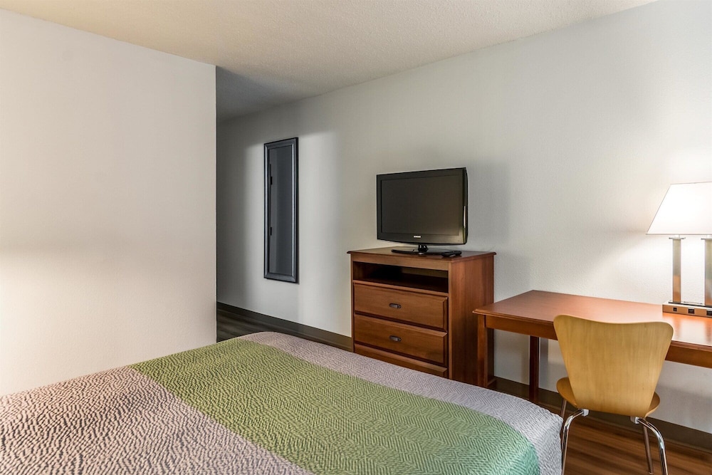 غرفة ديلوكس بسرير كوين لذوي الإعاقة، Motel6 Petersburg, VA - Fort Lee 7/10