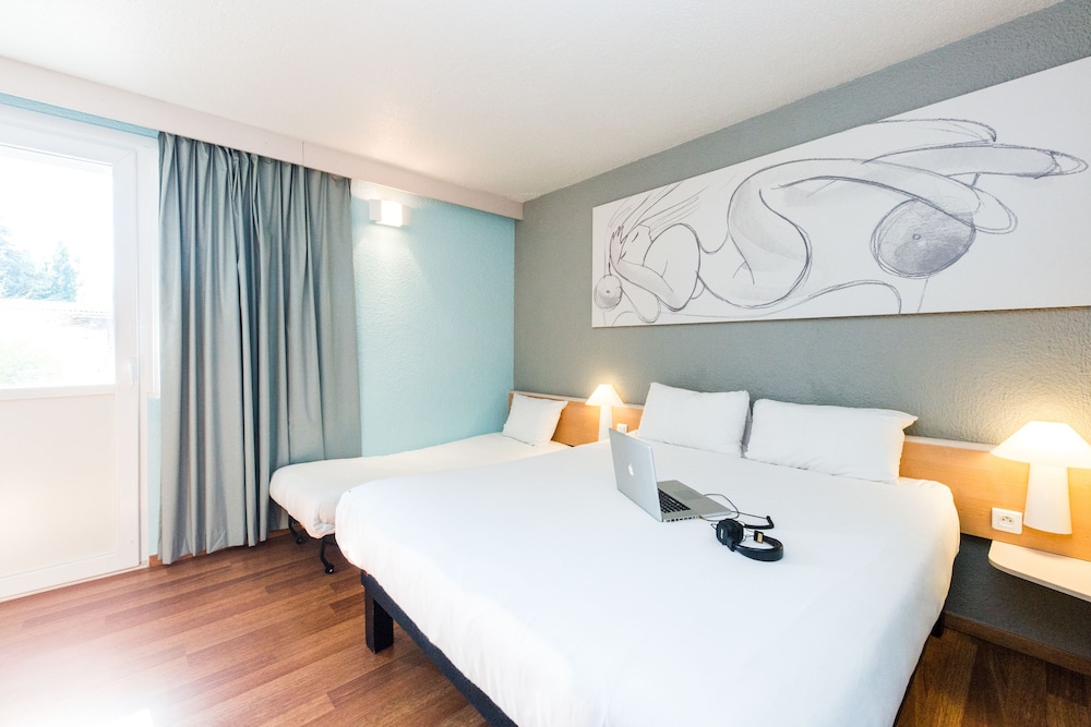IBIS MONTELIMAR NORD 21/69