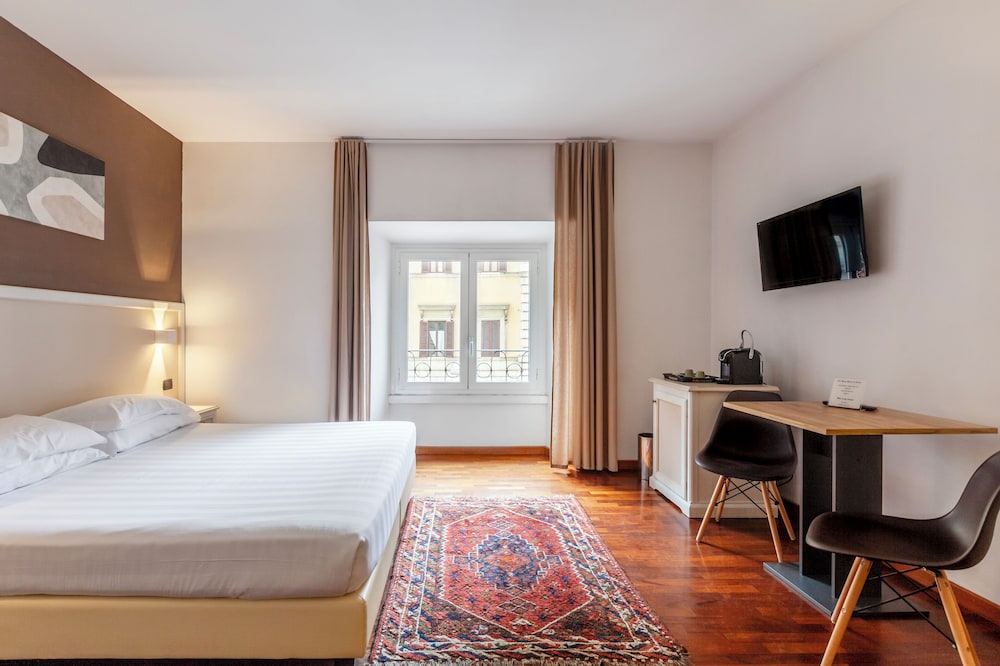 Inn Rome Rooms & Suites 10/50
