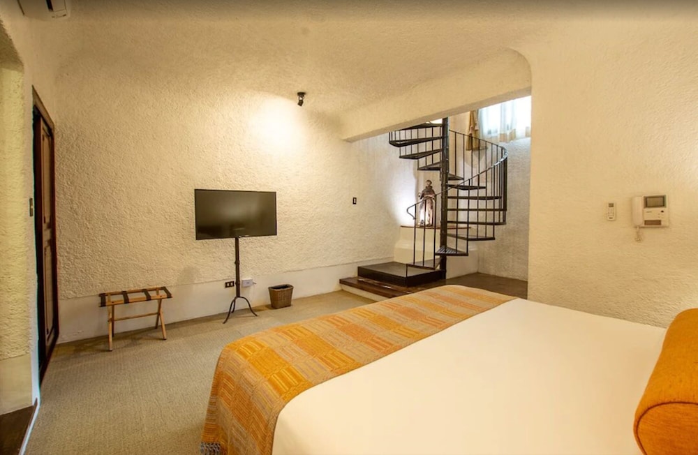 Hotel Museo Spa Casa Santo Domingo 25/73
