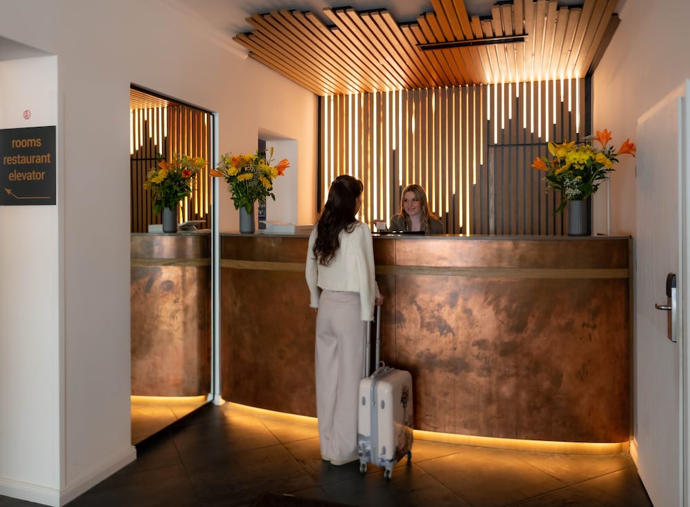 Florum Hotel (Ex Tabor Hotel) 3/56