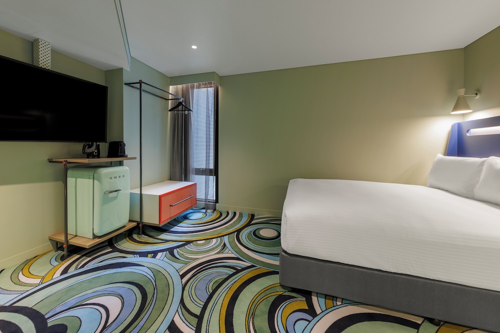 ADGE Hotel & Residence 25/50