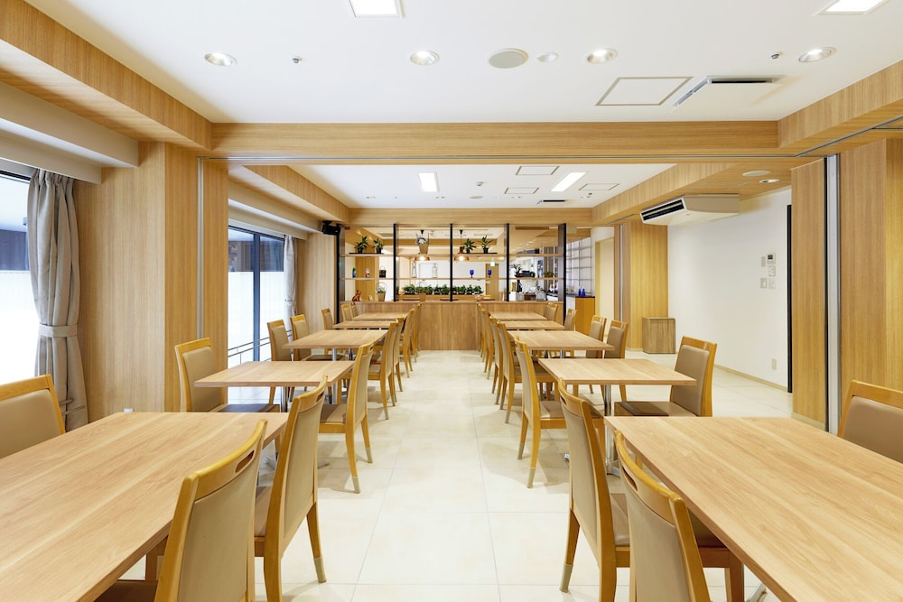 Hotel Consort Shin-Osaka 32/50