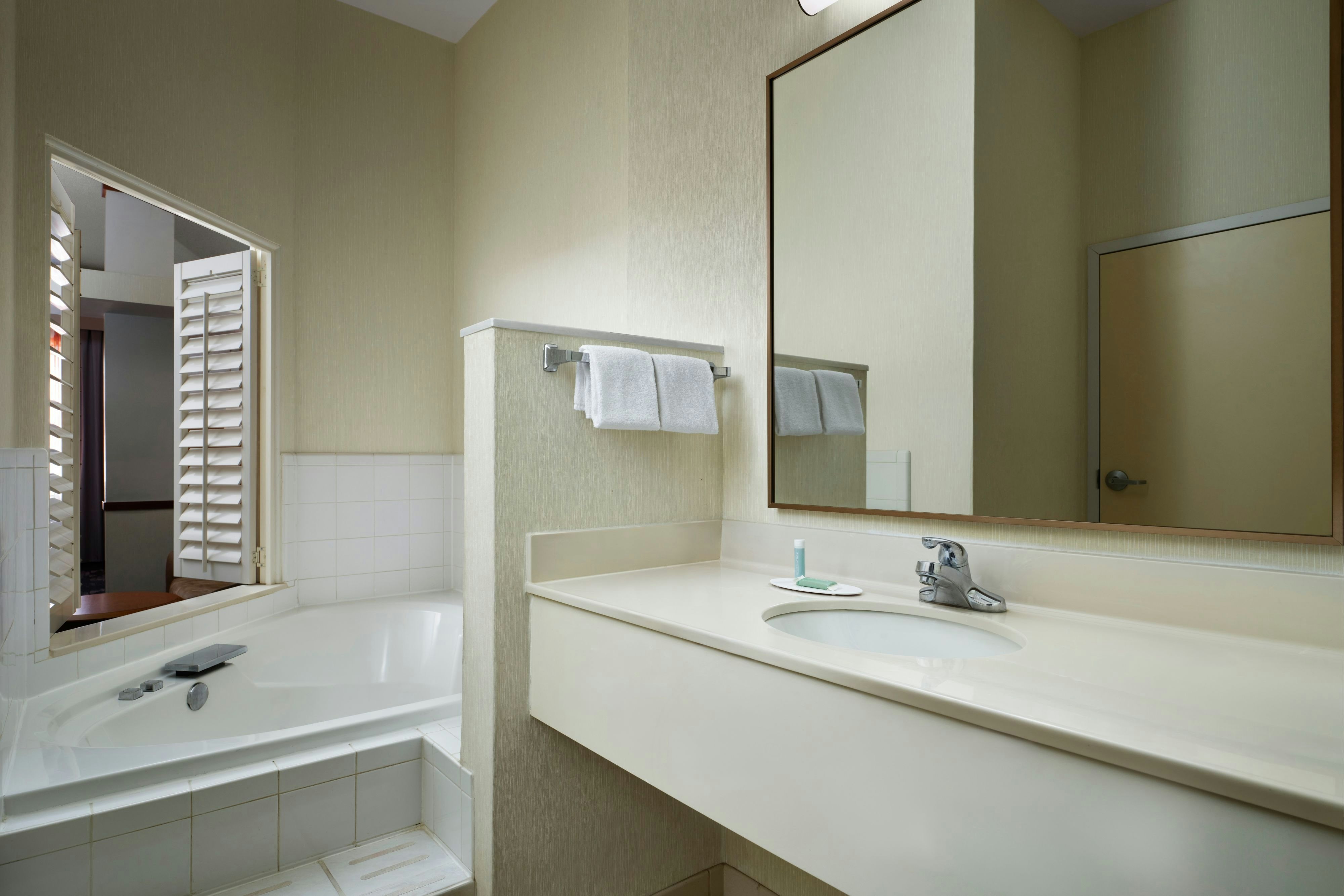 Fairfield Inn And Suites Indianapolis East 8/8