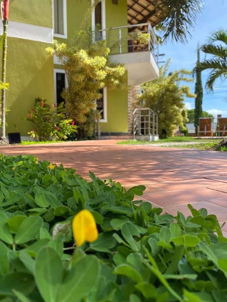 Vila Miola Hotel 35/42