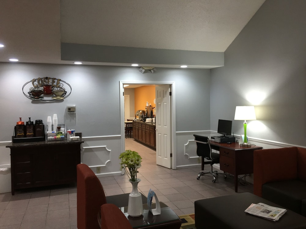 Super 8 By Wyndham Alexander City 23/29