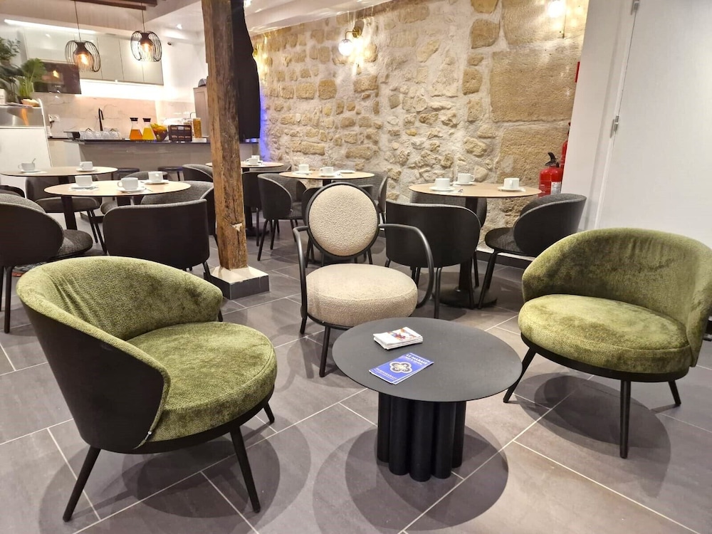 HOTEL DE LA HERSE D'OR 45/67
