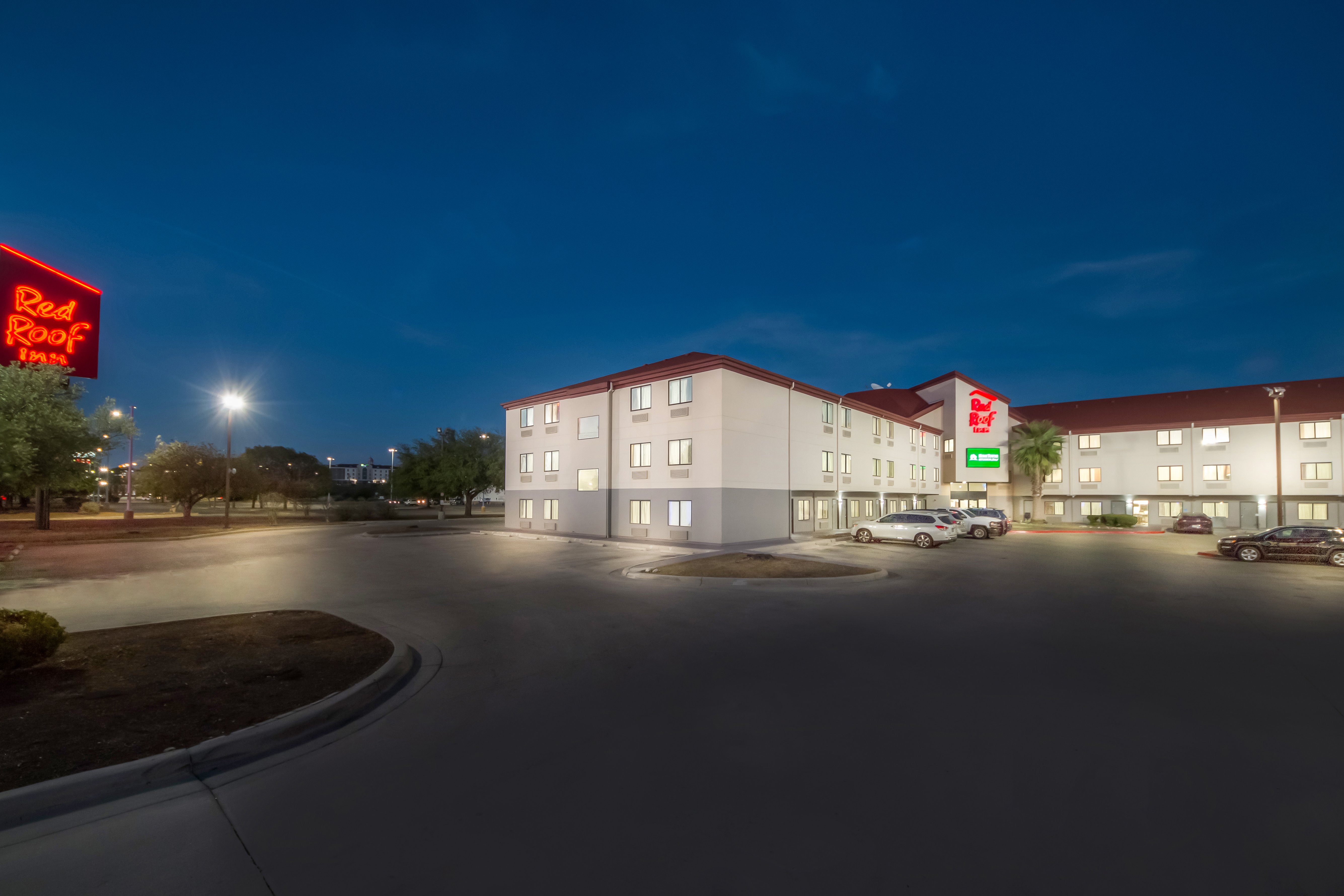 HomeTowne Studios San Antonio - Seaworld/Northwest in SAN ANTONIO - TX