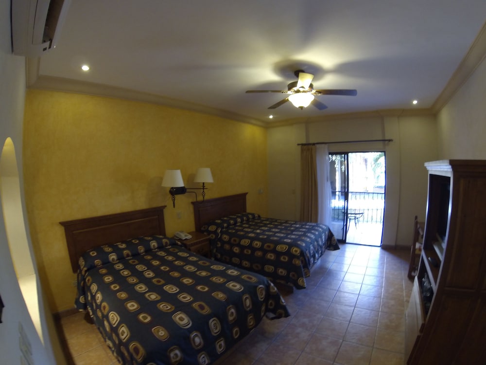 Hacienda Suites Loreto 24/53