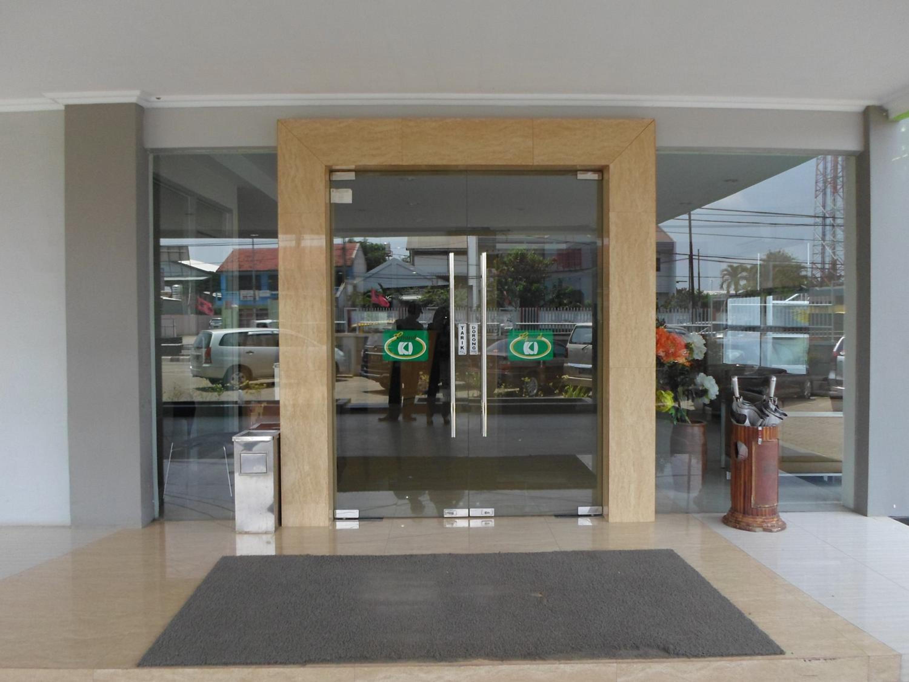 Hotel Grand Karawang Indah 2/50