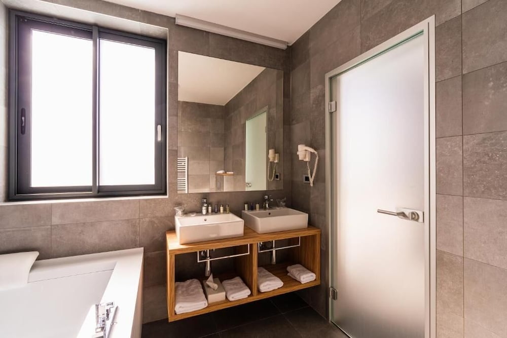 Hotel Olea 48/50