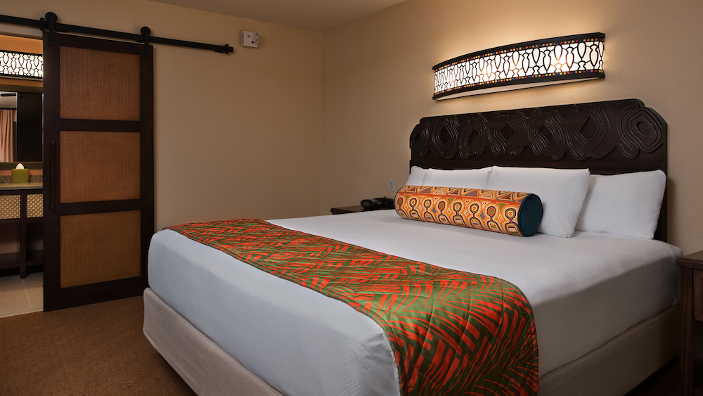 Disneys Caribbean Beach Resort 10/50