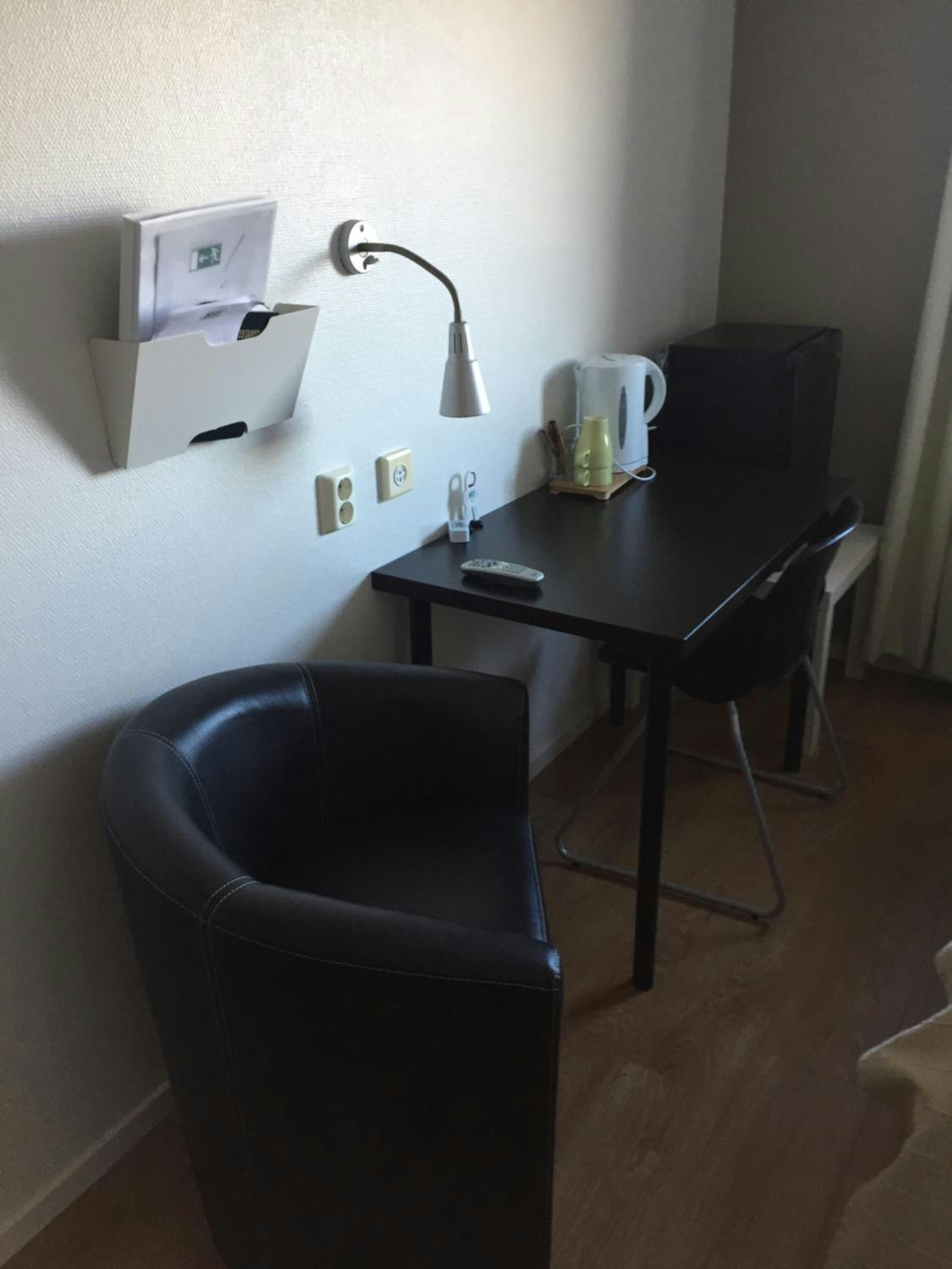 Hotell E-10 by First 31/33