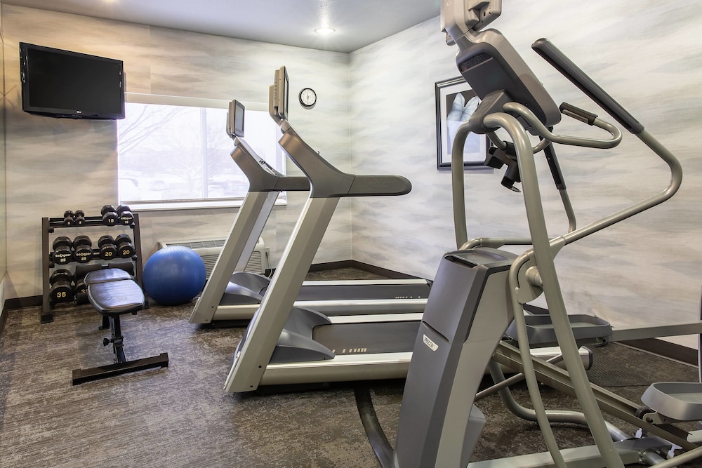 Fairfield Inn Suites Minneapolis Eden Prairie 19/40