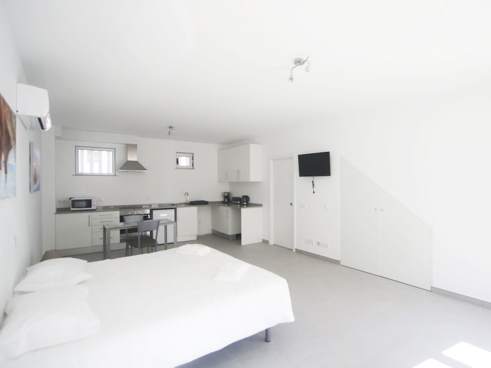 Guest House Lovely Swan 2/16