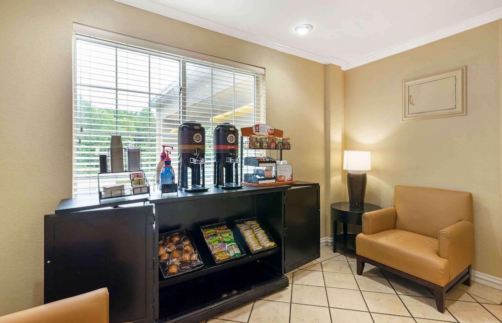 Extended Stay America - North Chesterfield - Arboretum 38/59
