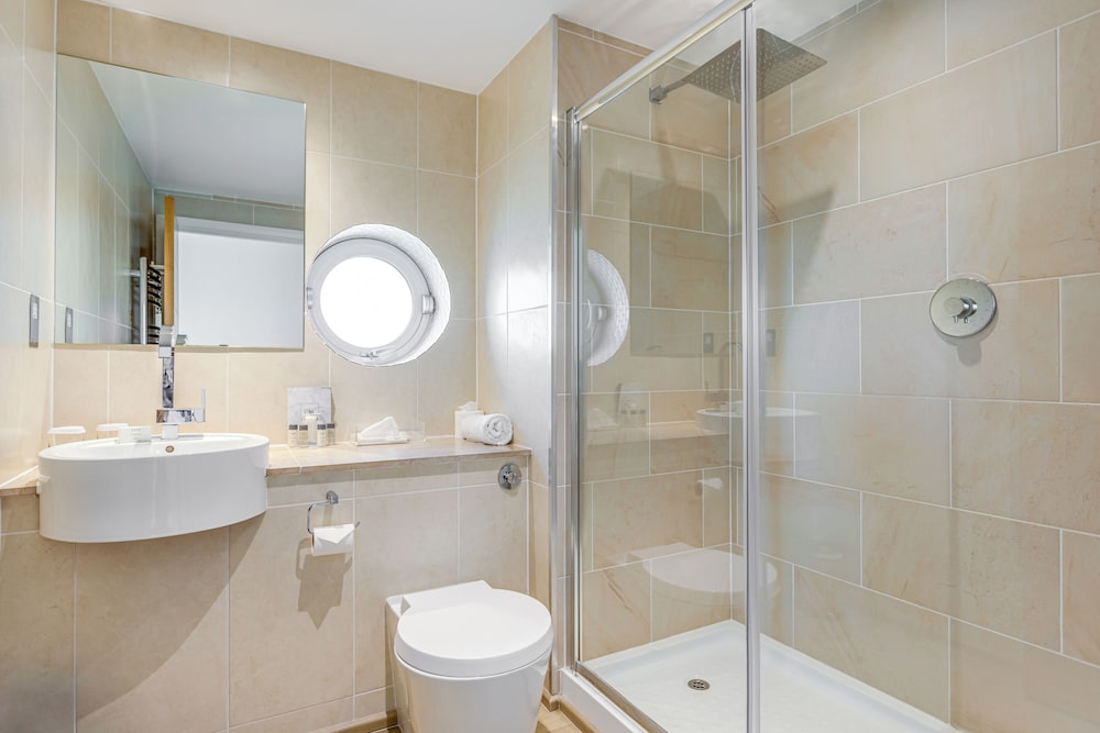 Captains Club Hotel & Spa 55/57