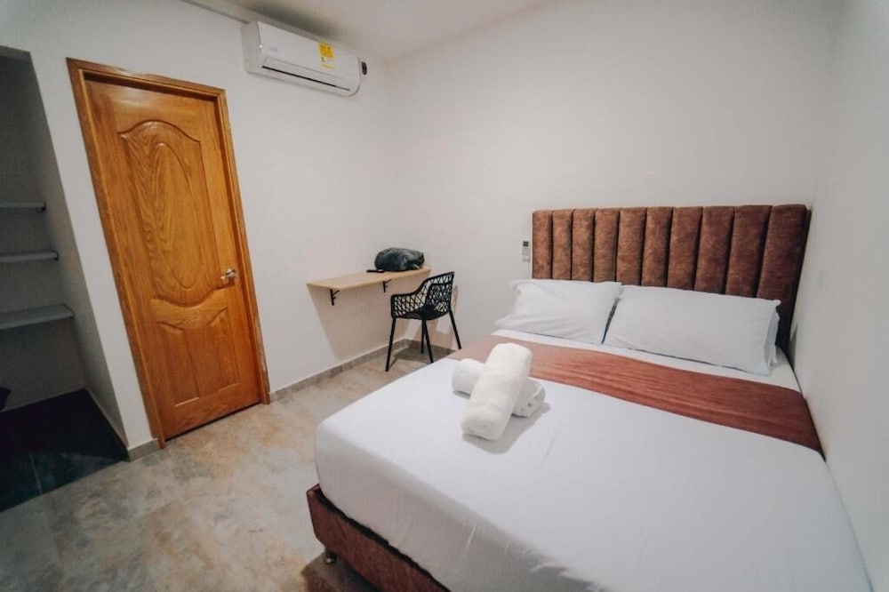 Hotel Nakama 28/50