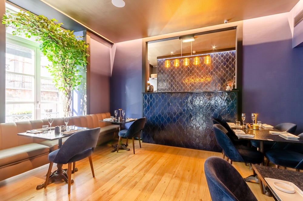 Lx Boutique Hotel 36/68