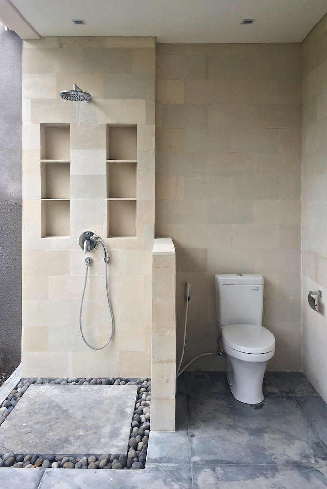 Alami Boutique Villas and Resort 71/72